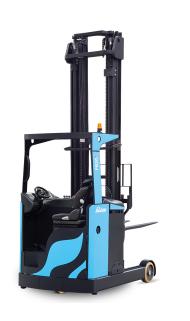 Paletrans：堆高機（2.000 Kg）