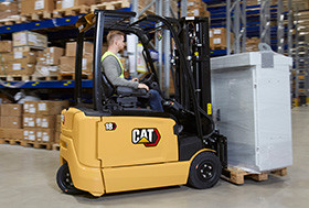 catlifttruck:環(huán)保電動(dòng)叉車