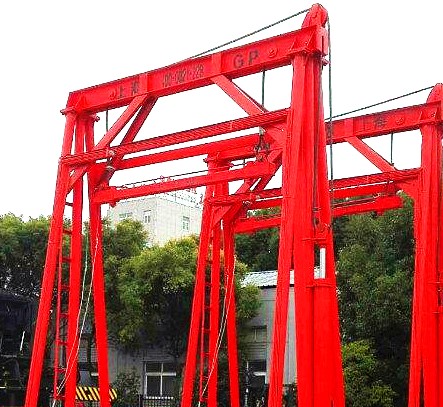 基澎：低起吊機BSDD400