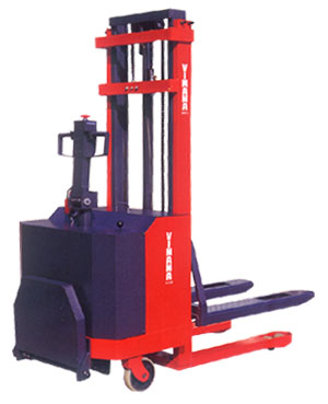 臺(tái)灣威馬叉車(chē)(VIMANA)2噸站板式全電動(dòng)堆高機(jī) SL-2028