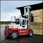 瑞典斯維叉車(chē)(SVETRUCK)13.6噸木材專用搬運(yùn)叉車(chē) 13660-32