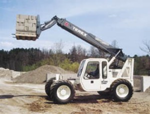 美國(guó)德雷克斯叉車（Terex）10000磅伸縮臂叉車
