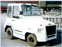 北京鐵路華鼎牌內燃汽油牽引車 TN520