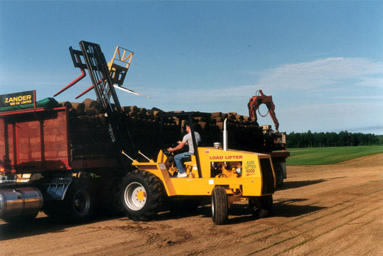 美國(guó)羅德(LOAD LIFTER)5,000磅內(nèi)燃平衡重叉車 AGRI-LIFTER