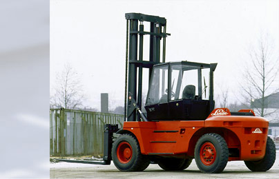 德國(guó)林德叉車(LINDE)15噸內(nèi)燃柴油平衡重叉車 H150