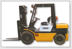 3噸內燃平衡重式叉車 CPC30、CPCD30