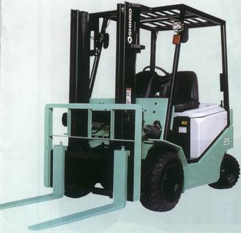 神鋼叉車8FB25PX型平衡重式電瓶叉車 8FB25PX