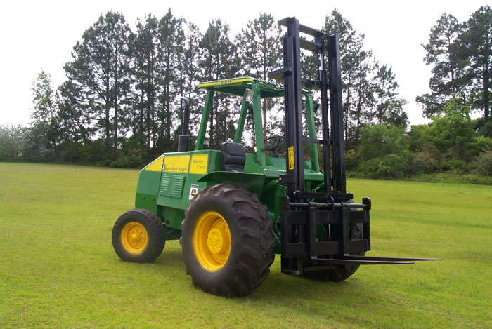 美國(guó)Master Craft5,000磅重型越野叉車(chē) AE-5332