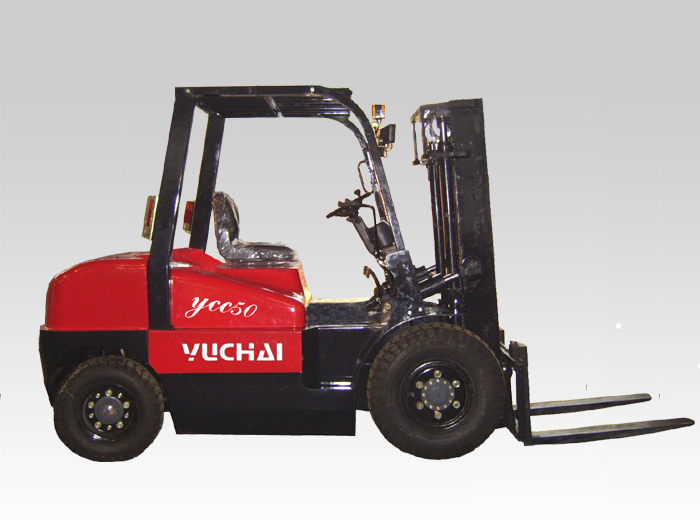 桂林玉柴叉車(YUCHAI)5噸內燃柴油平衡重叉車 YCC50CD