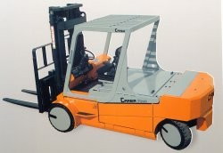 意大利卡瑞佛(CARER)R120CHSR平衡重四輪電動叉車 R120CHSR