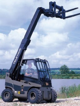 英國JCB叉車TLT30M 4x4柴油伸縮臂叉車 TLT30M 4x4