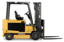 卡特彼勒(CAT)E7000平衡重四輪電動叉車 E7000
