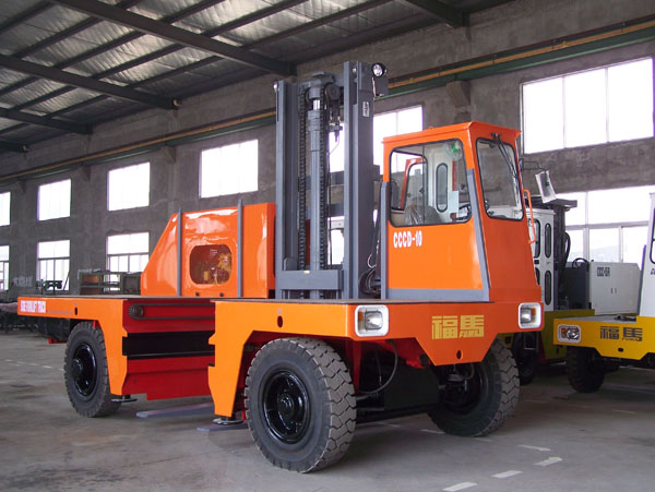 鎮江福馬內燃側面叉車 CCC-3C