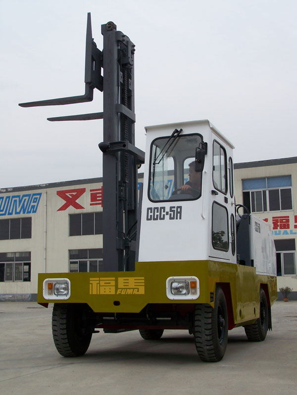 鎮江福馬內燃側面叉車 CCC-5A