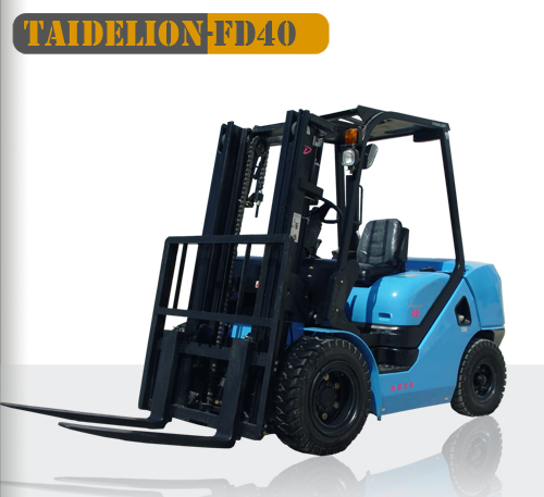 泰德雄獅內(nèi)燃平衡重式叉車 FD40D