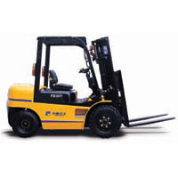 龍工5.5噸內燃車