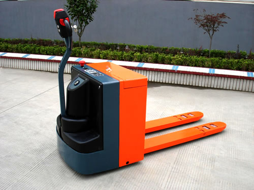 濰坊廣海電動托盤叉車2