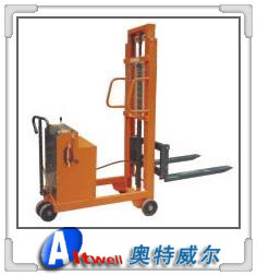 沈陽半電動堆高車 半電動堆高機CDD10B