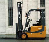 西班牙Talleres HYTSU v100 series三輪電動叉車