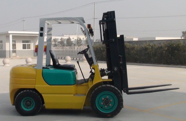 新型工業三噸車 CPC30
