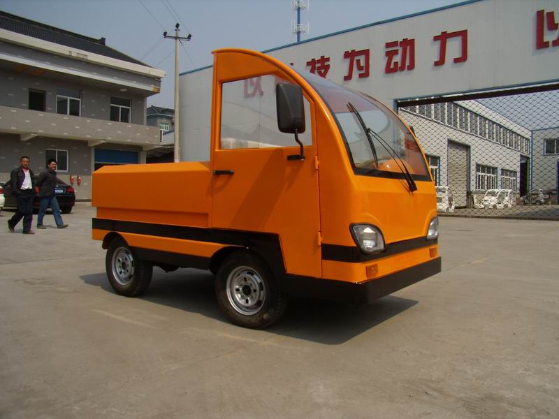 華宇：駕駛室電動牽引車 DQ型