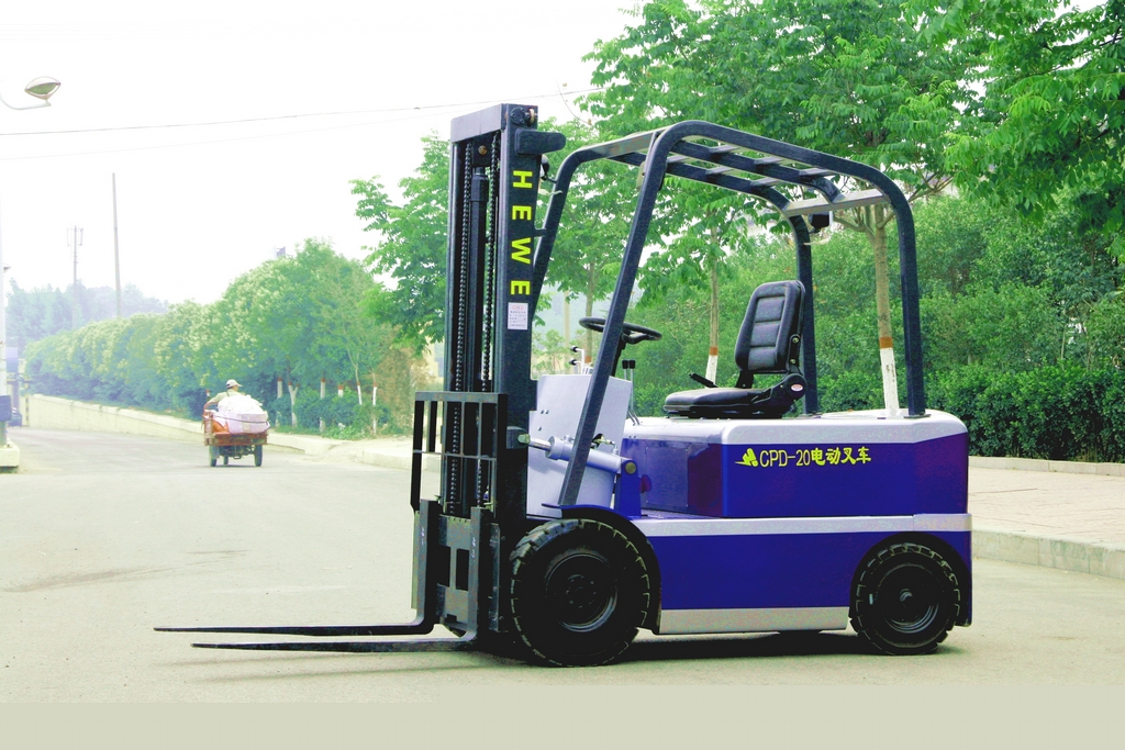 迷你型恒威電動液壓叉車2噸 cpu-20