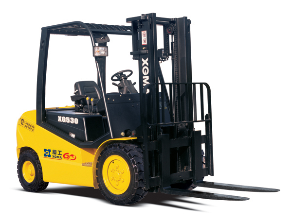 廈門廈工新款3噸內燃叉車（液力）