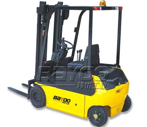 專業(yè)提供BAYOO品牌四支點全電動叉車、電瓶叉車、高位揀選叉車