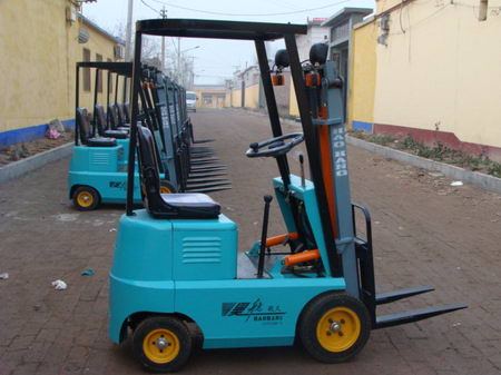 CPC350A內燃平衡重式叉車_4 CPC350A