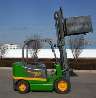 大噸位電動(dòng)叉車
