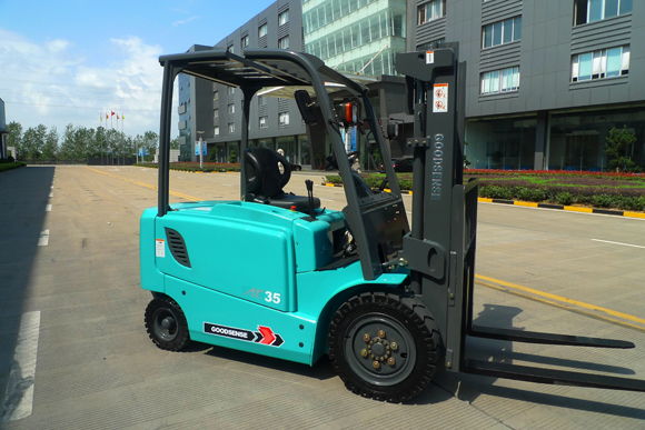吉鑫祥3.5T蓄電池叉車 新品FB30