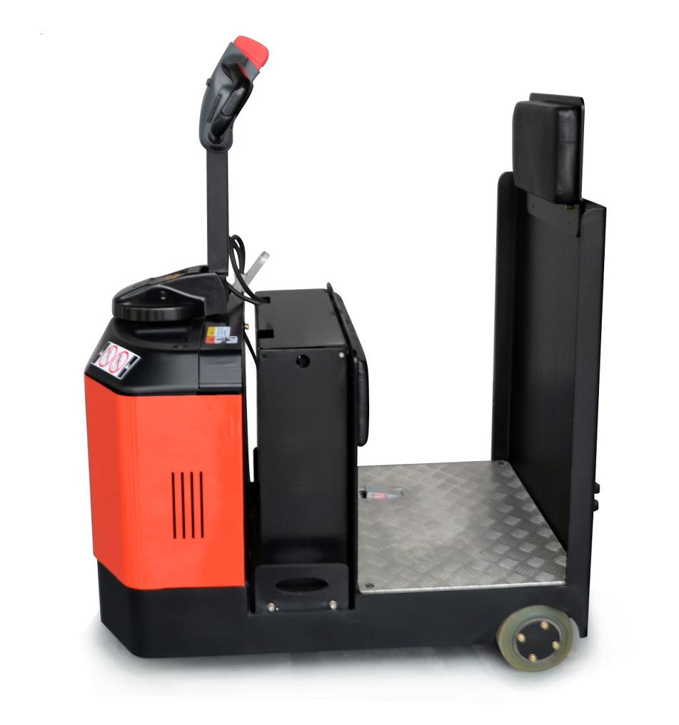 中力站駕式電動牽引車4.5噸 QDD45E