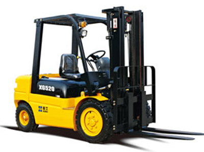 廈工2噸柴油平衡重式叉車 CPC20H(XG520-D2)