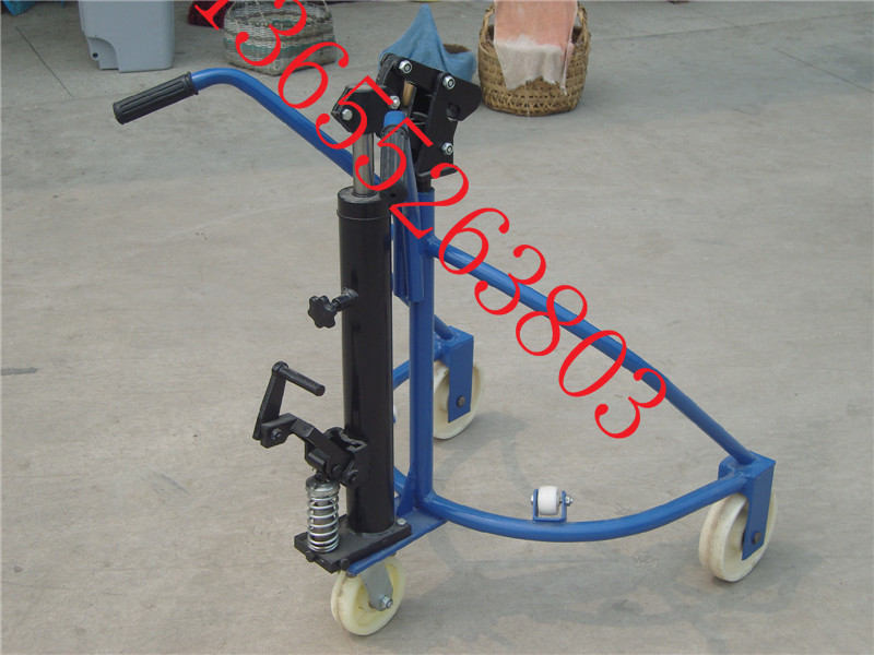 專(zhuān)業(yè)生產(chǎn)油桶搬運(yùn)車(chē)，電動(dòng)油桶車(chē)