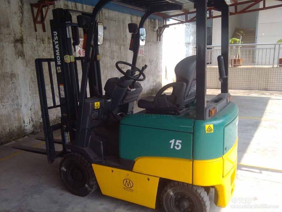 東莞電動叉車維修保養 東莞電瓶叉車 東莞豐田叉車 2T