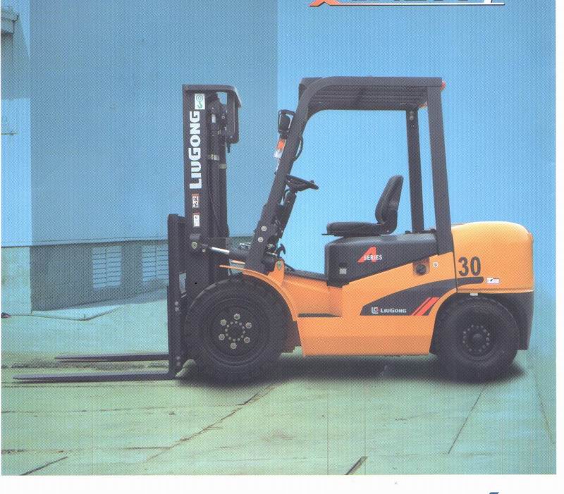 柳工內燃平衡重叉車 CPC30/A