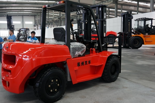 杭州A系列8.0/10.0噸內(nèi)燃叉車 CPCD100-AG36