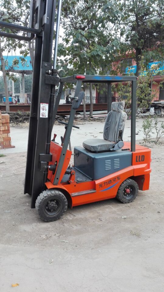 全自動全新電動叉車 前移式電動叉車 LLD-15