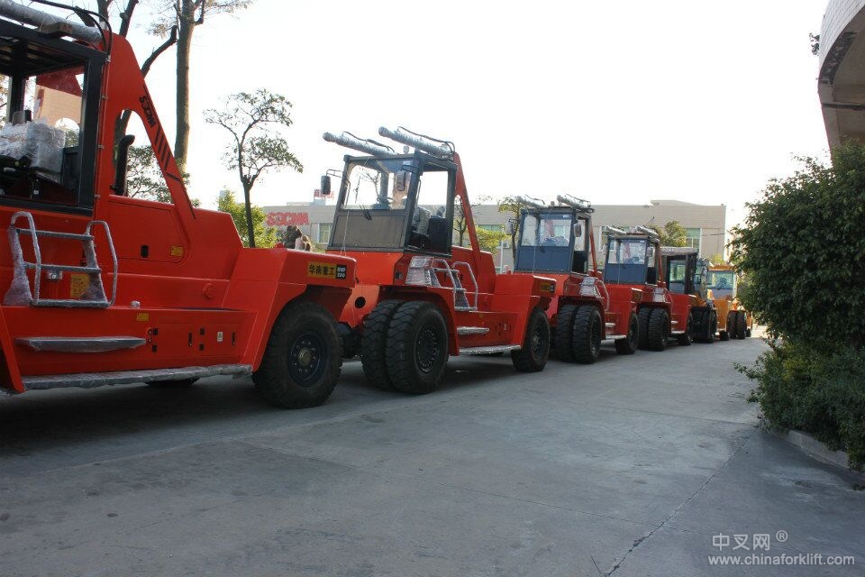 供應30噸叉車廠家32噸叉車報價35噸叉車批發36噸叉車價格 HNF300-360