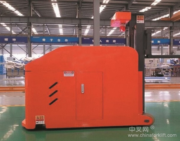 標準平衡重車AGV
