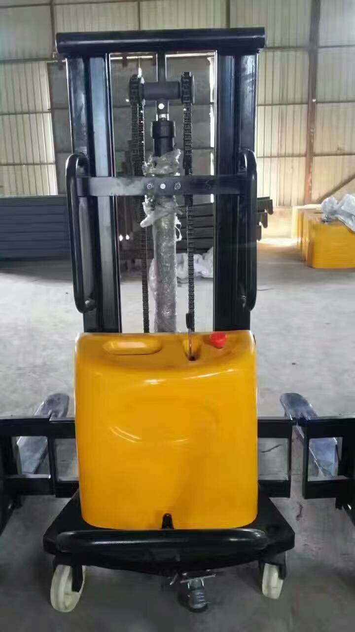 金盾2.5噸全電動叉車蓄電池耐用，尺寸標準 spm1060