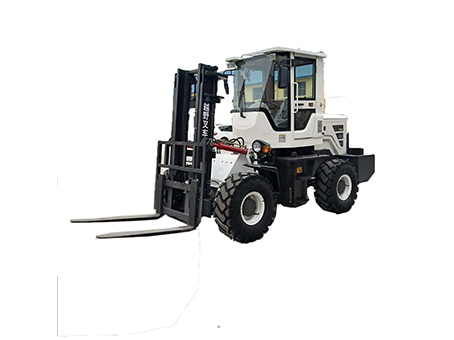 四驅越野叉車 930