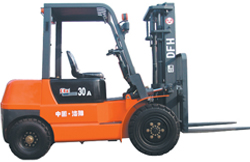 一拖4噸內燃柴油平衡重叉車 CPC40